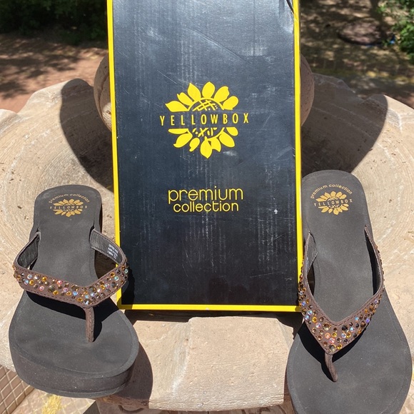 Yellow Box Sandals - Picture 13 of 13